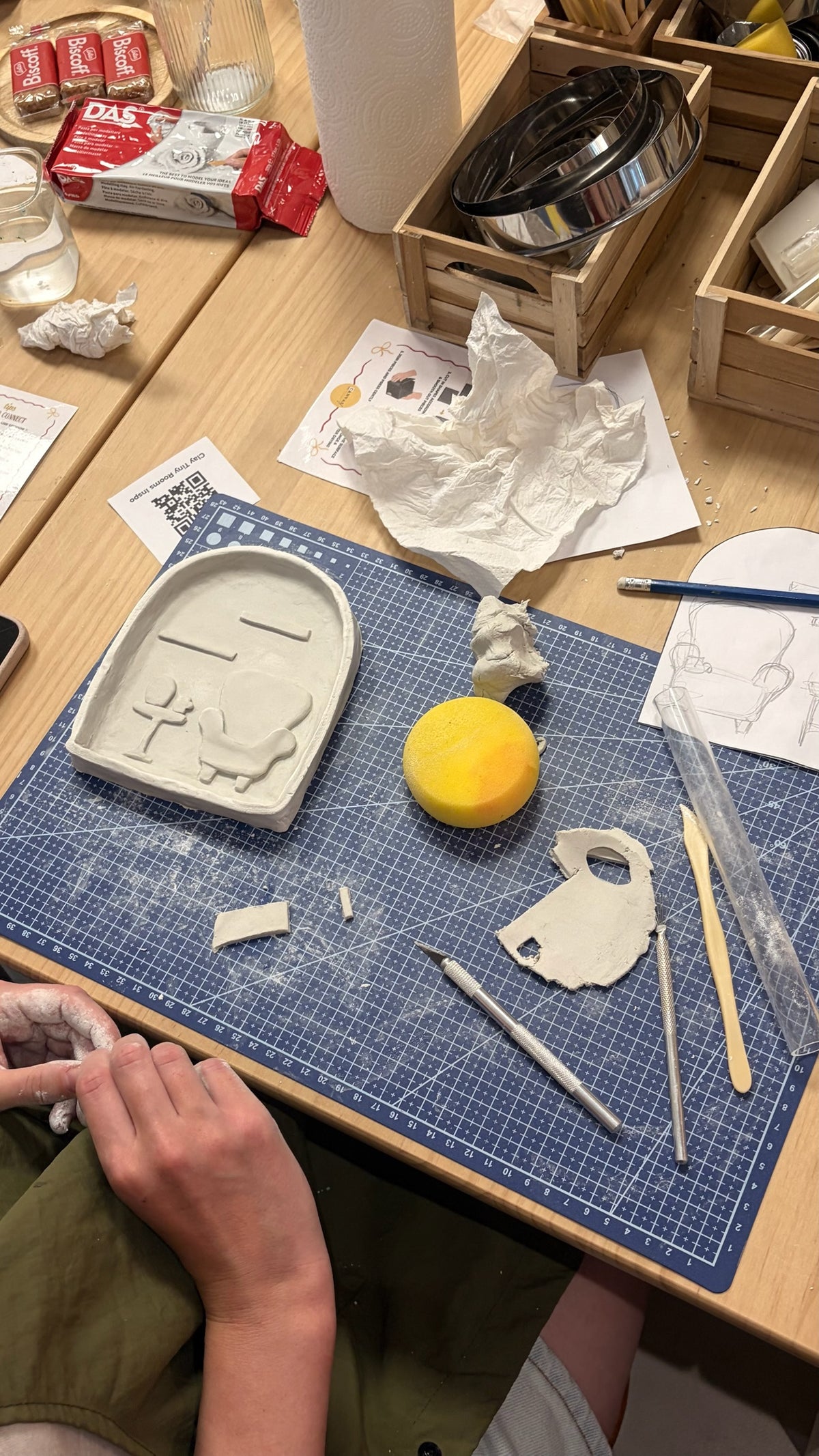 18/09 - Clay & Connect Workshop (Tiny Houses)