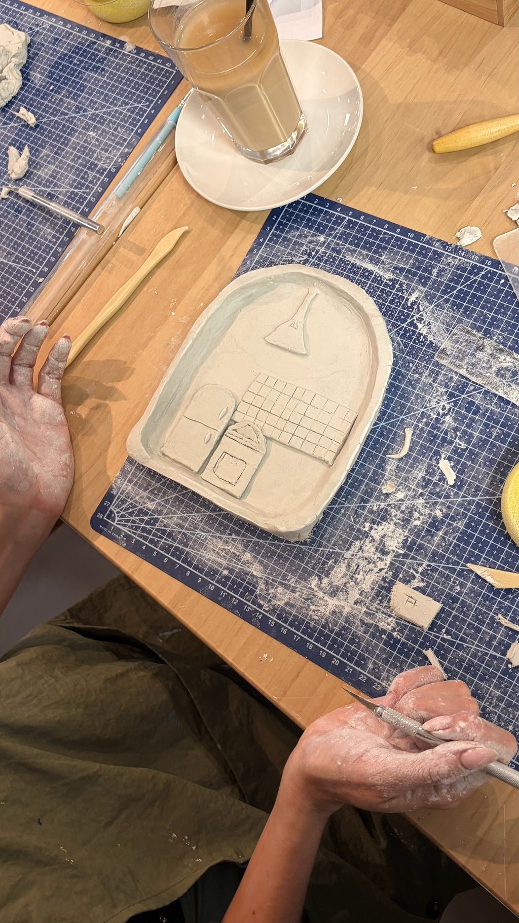 18/09 - Clay & Connect Workshop (Tiny Houses)