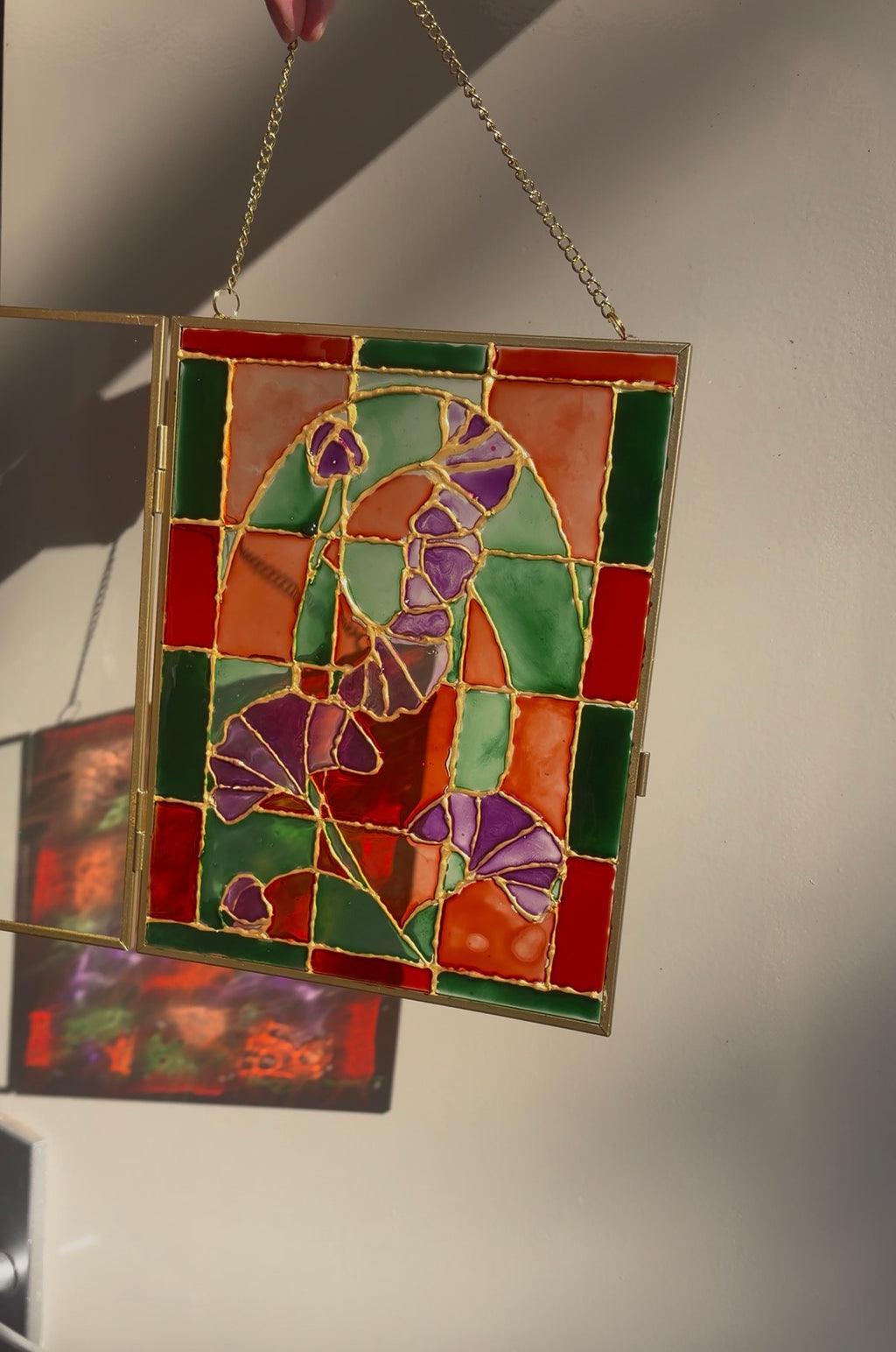 20/09 - Stained Glass Painting Workshop (15.30)