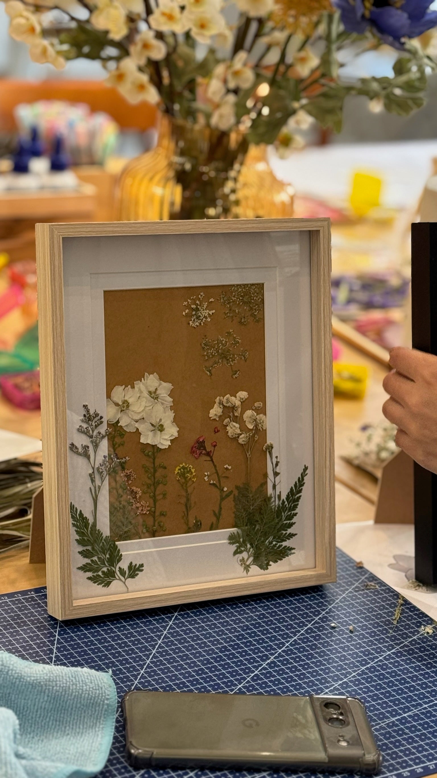 06/06- Pressed Floral Art Workshop