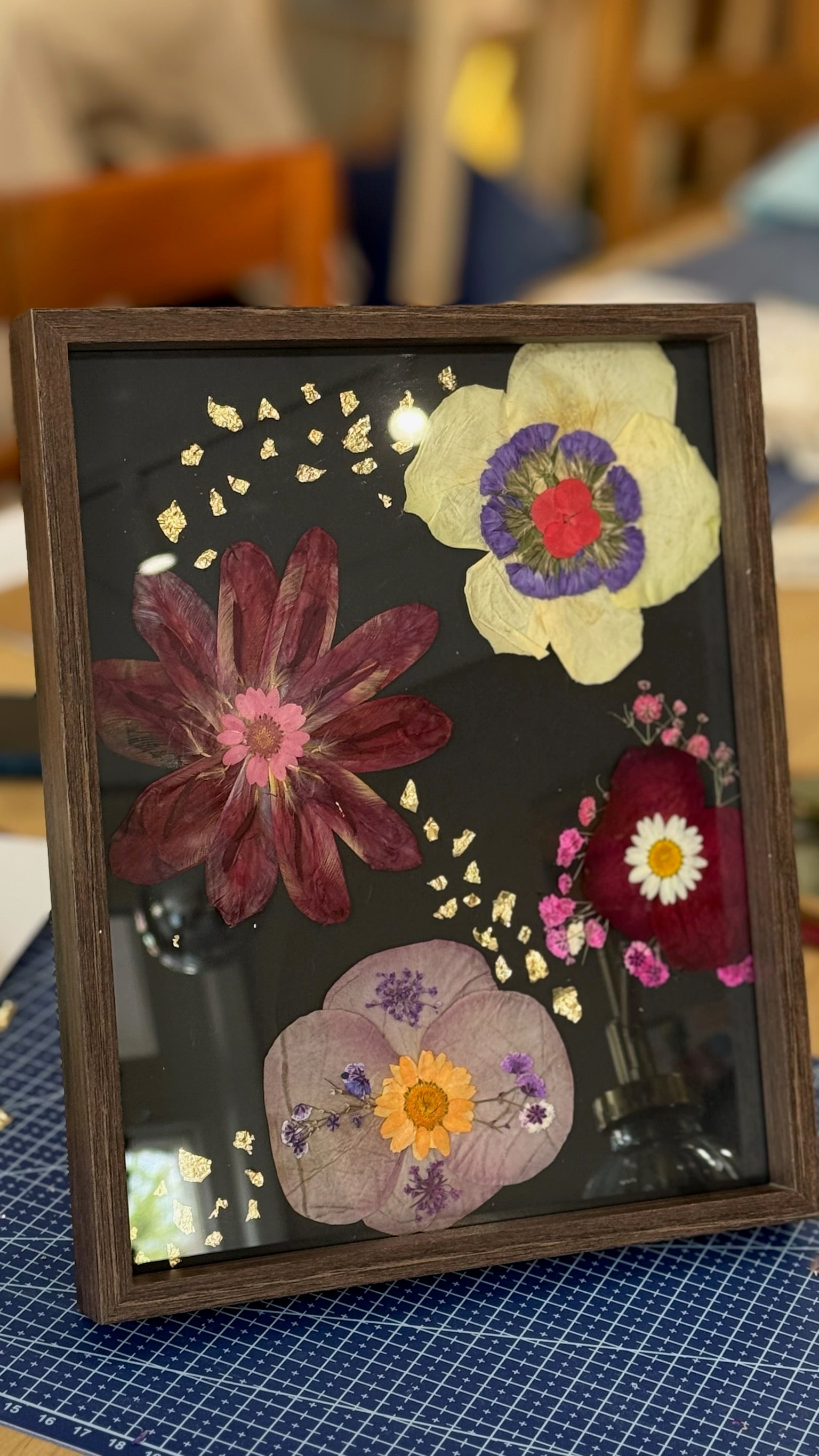 06/06- Pressed Floral Art Workshop