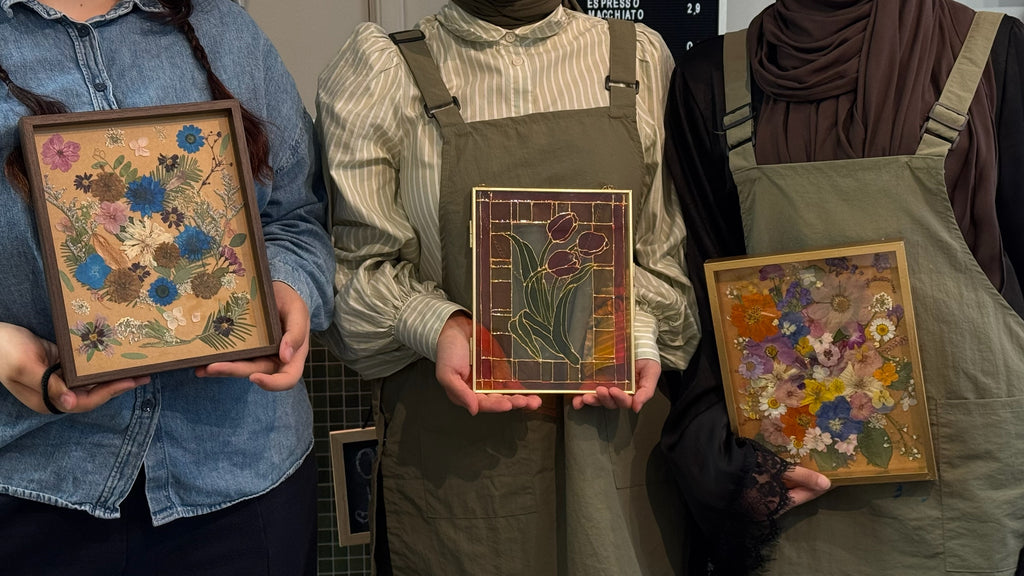 22/07 - Pressed Floral Art Workshop